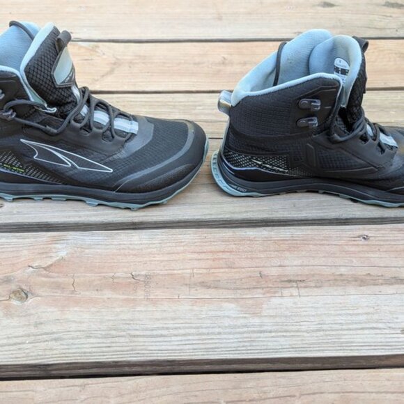 Women's Size 8 Altra Lone Peak All Black all-weather waterproof hiking boot - Picture 3 of 6